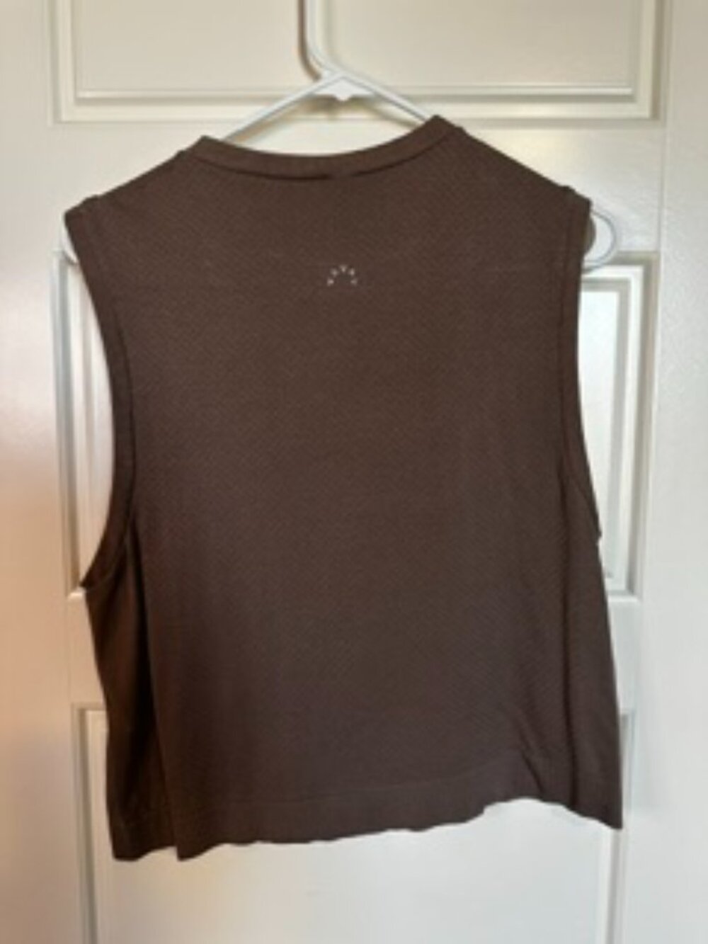 Varley Workout Top - Picture 2 of 3